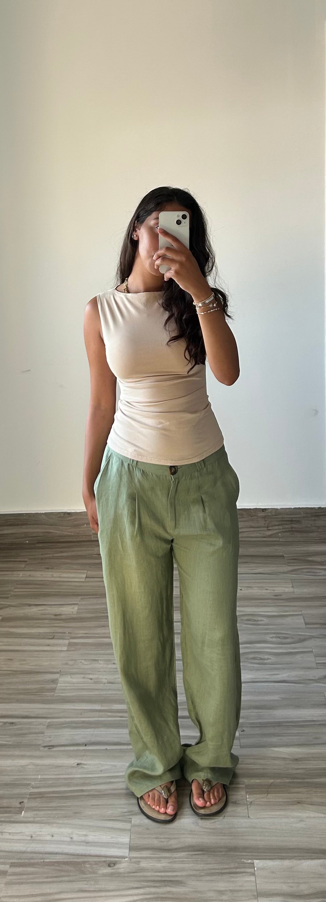 Pure Linen Straight Fit Pants in Olive
