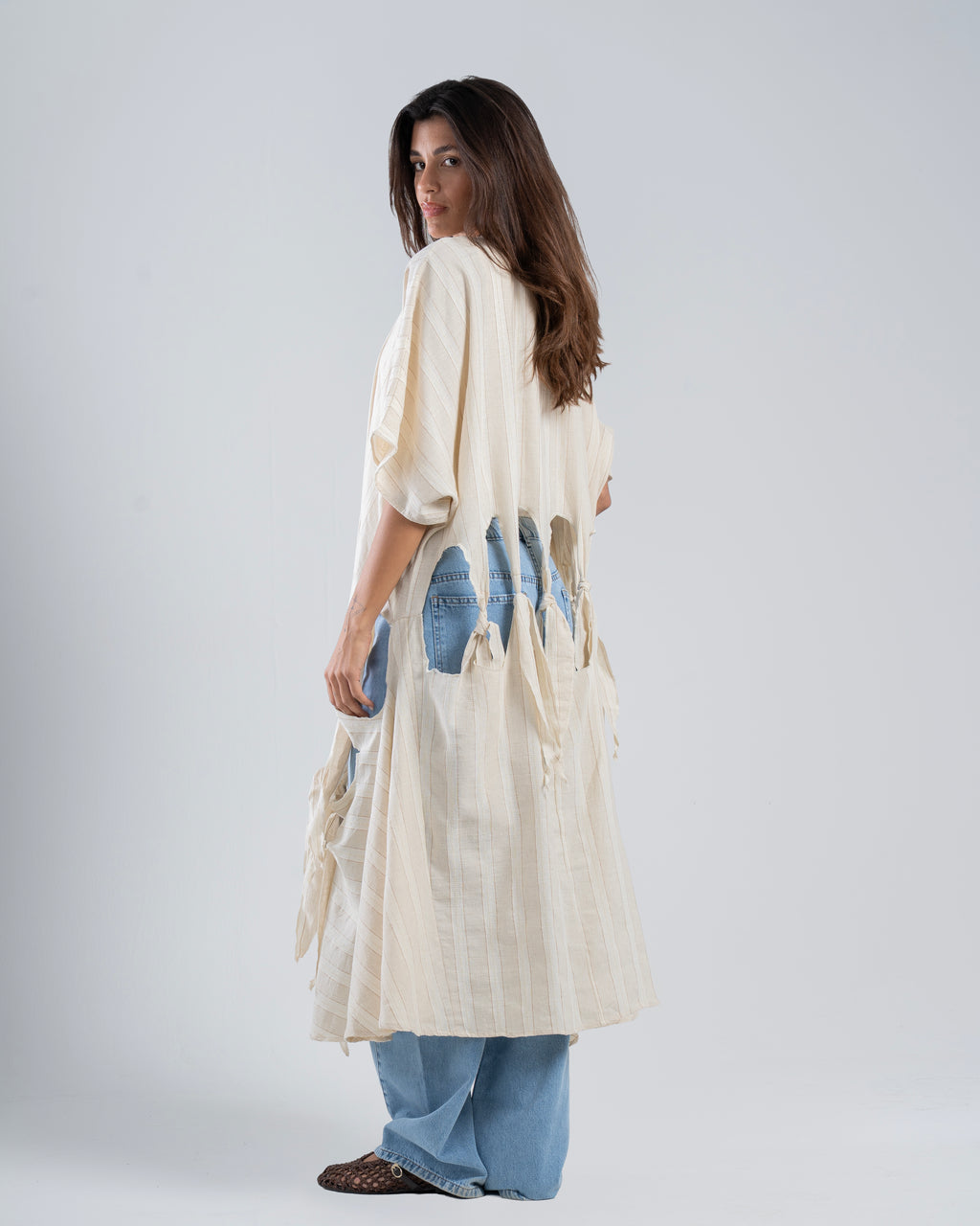 The Knots Cardigan in Beige