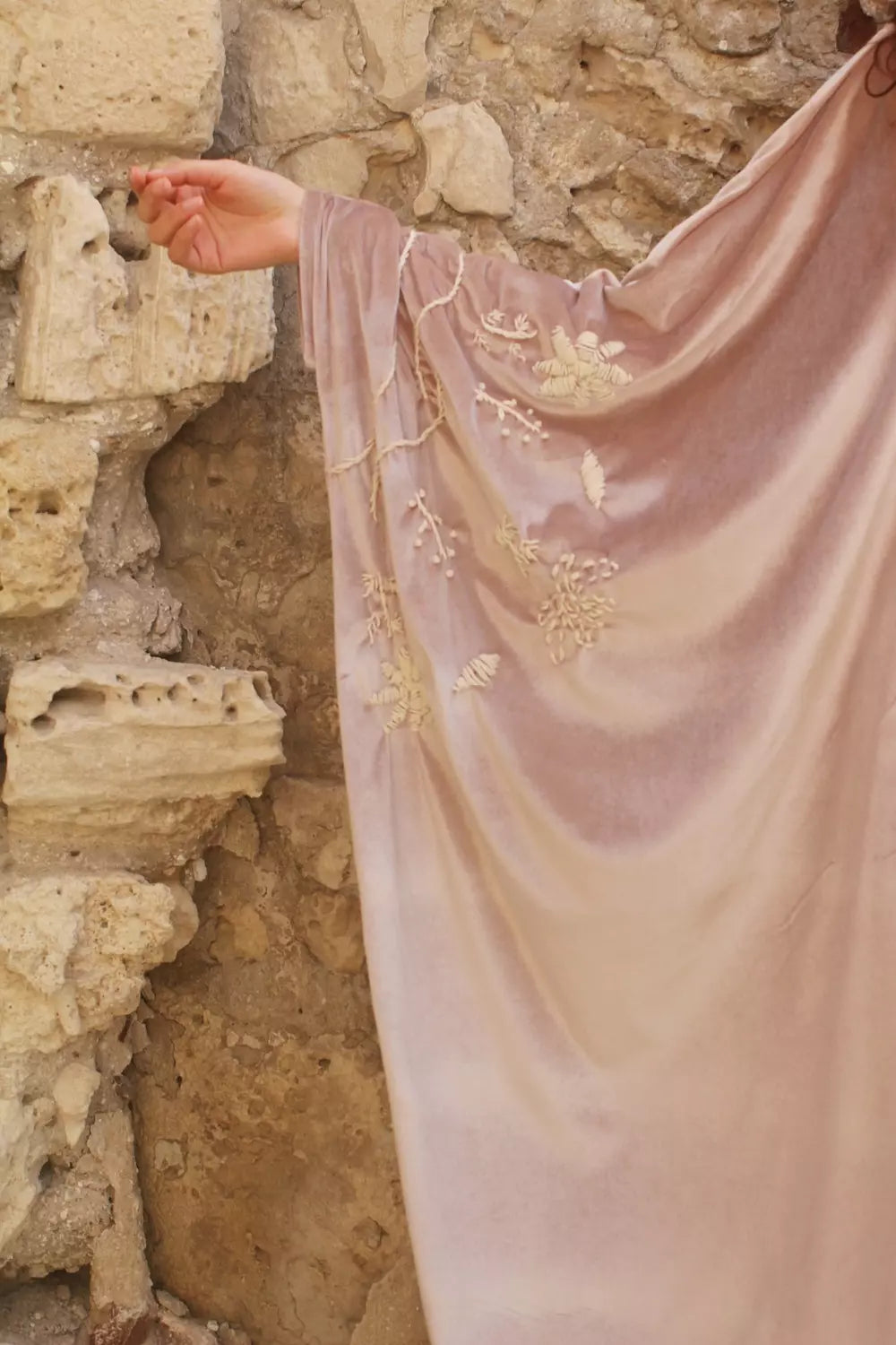 Ethereal Drape Rose Abaya Kaftan